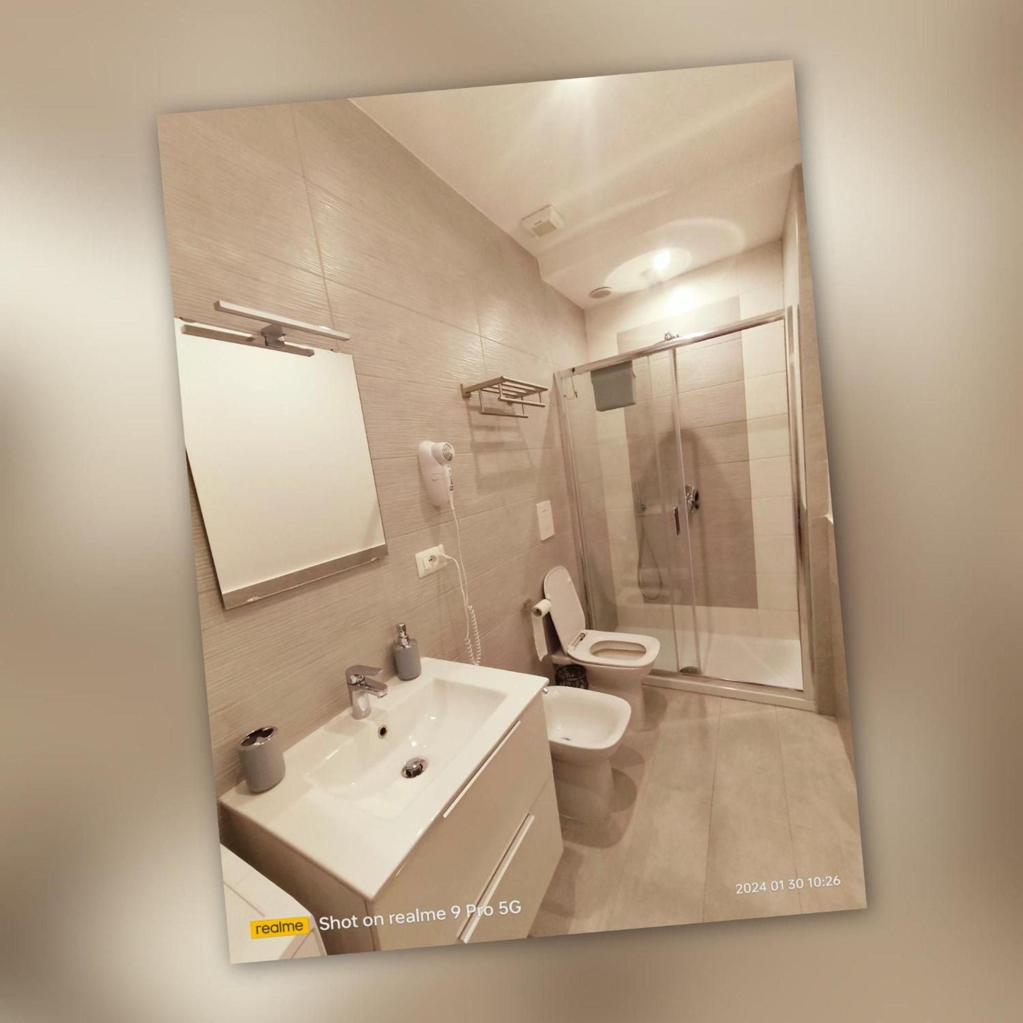ナポリ Le Follie Parthenopee Bed & Breakfast エクステリア 写真